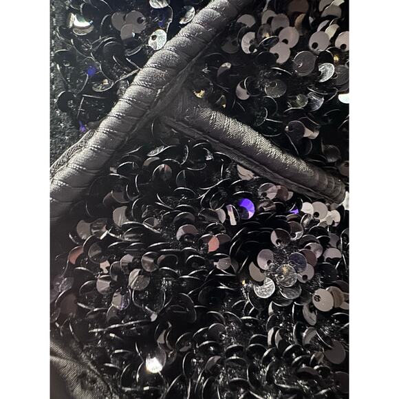 UGG Classic Mini black chunky Sequin boot in black mirror bling sz 9 iob - Picture 14 of 14